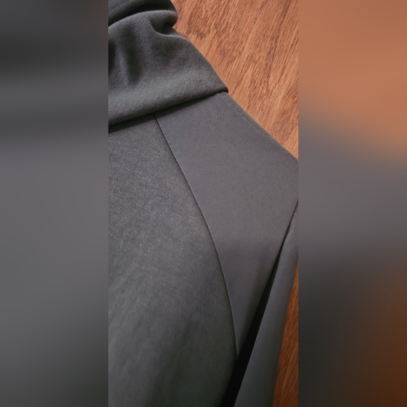 Puma Hoodie - Picture 5 of 13